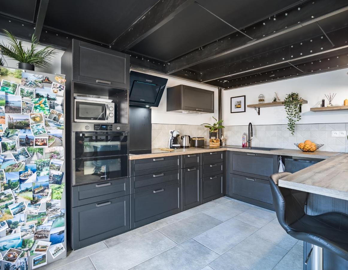 Loft Avec Jardin Et Parking Prive Daire Troyes Dış mekan fotoğraf